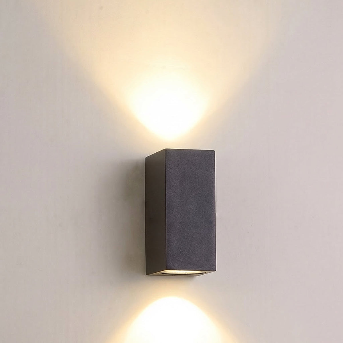 Rectangular LED Outdoor Wall Light, 6W, IP65, Black Aluminium