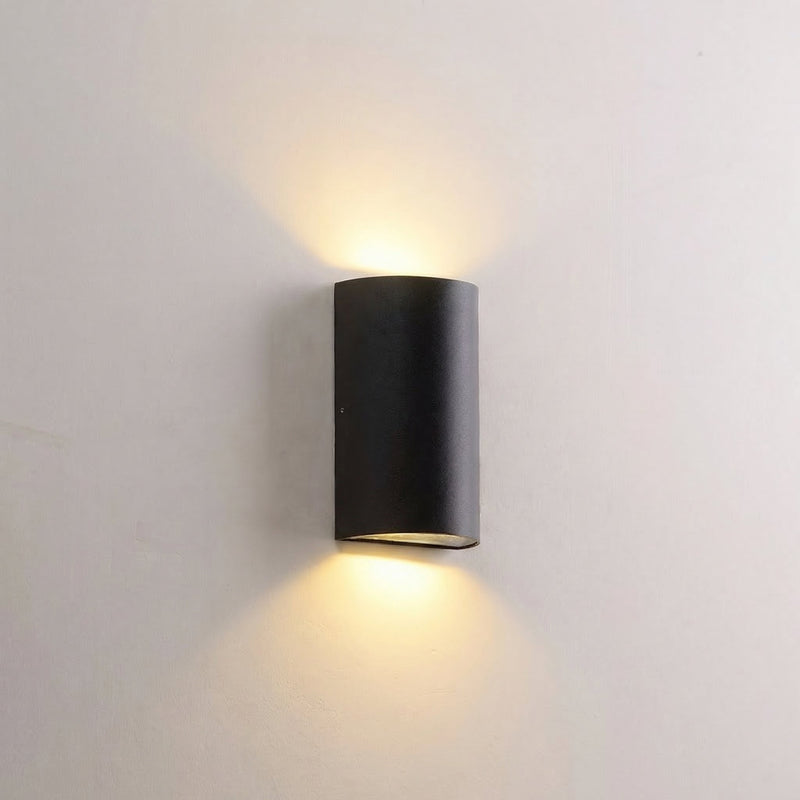 GLOAMING Curved LED Outdoor Wall Light, Black Aluminium, 6W, Waterproof IP65