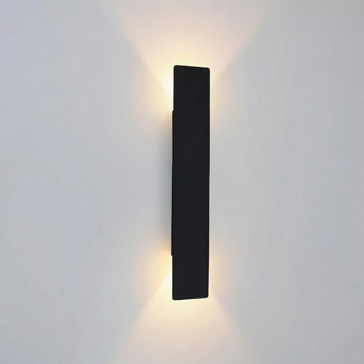 LED Up and Down Outdoor Wall Light, 18W, Black