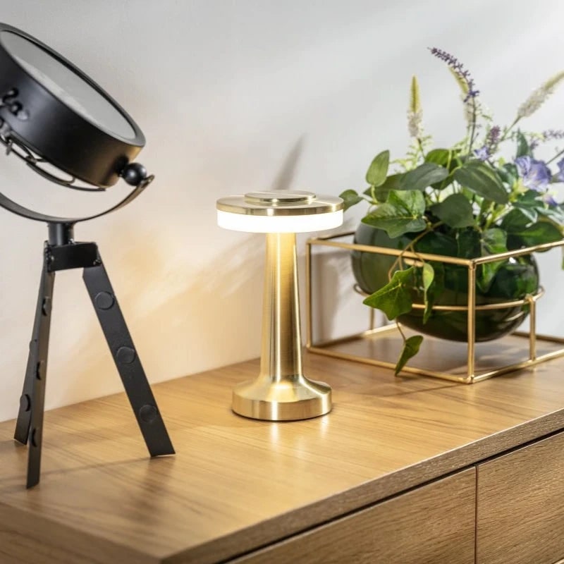 Cordless Metal Table Lamp with 3 Light Colours
